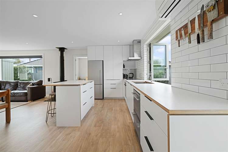 56 Glenfield Crescent Mairehau_6