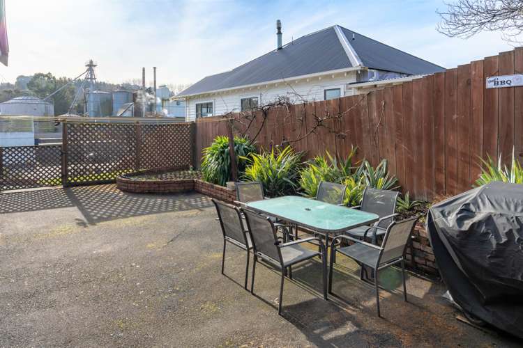 176 Main South Road Green Island_15