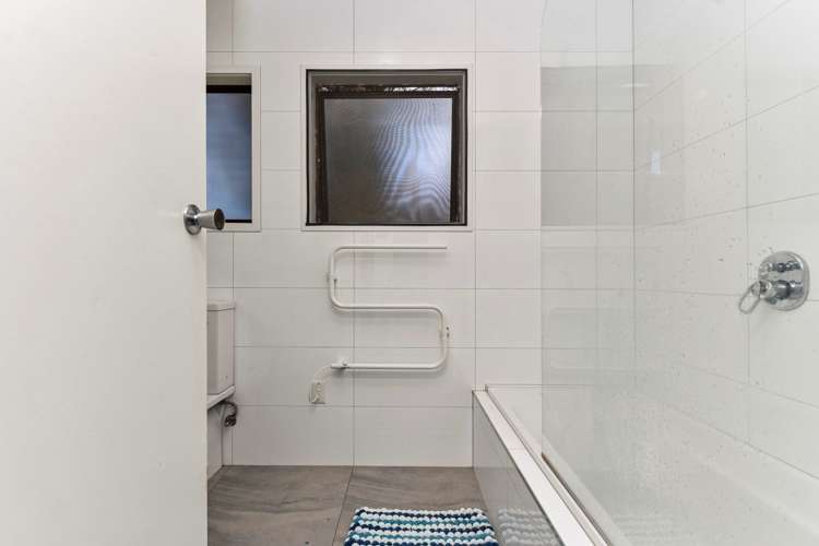 5 Fitzwilliam Drive Torbay_17