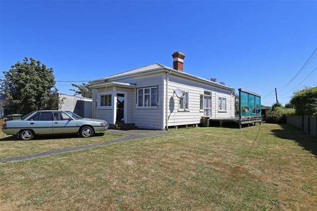 45 Egmont Street Hawera_1