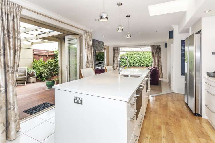 20b Burwood Road Burwood_4