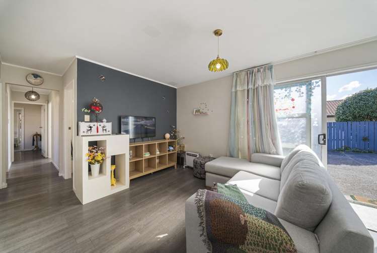 2/17 Islington Avenue_0