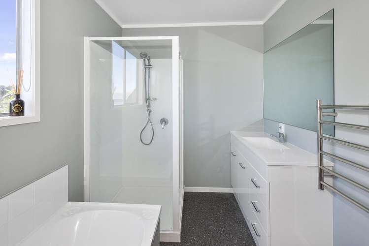 113 Victory Road Laingholm_10