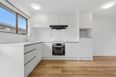 1/23 Aranui Road_3