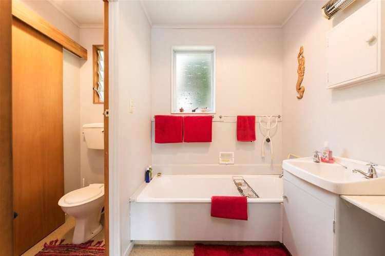 35 Belvue Bay Road Havelock_5