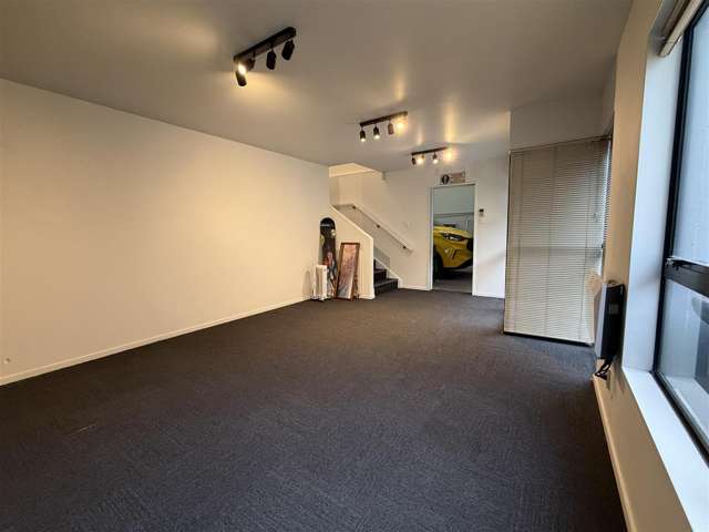 2/44 Curries Road Hillsborough_1