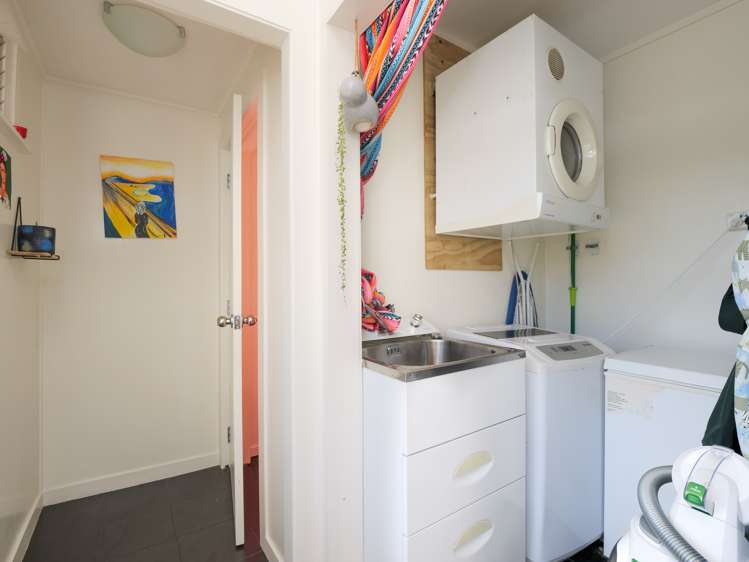 61 Botha Street Tainui_20