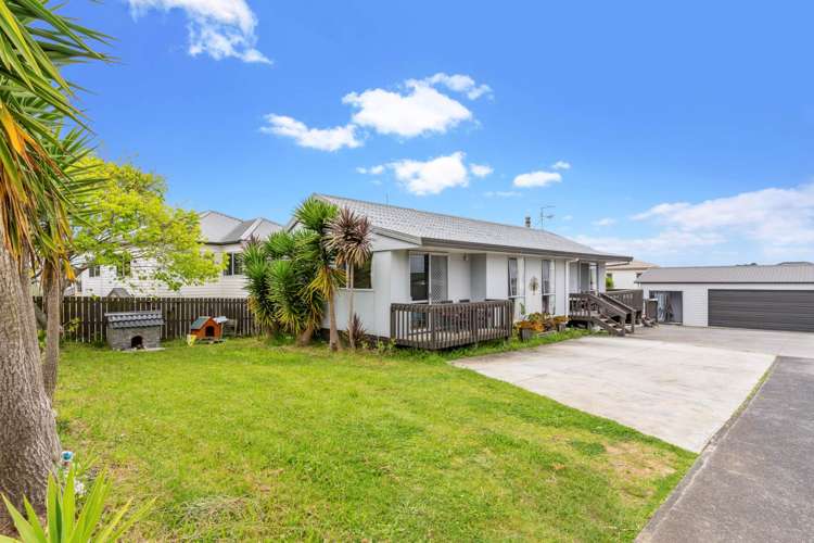 6 Bill Phillip Place Clendon Park_0