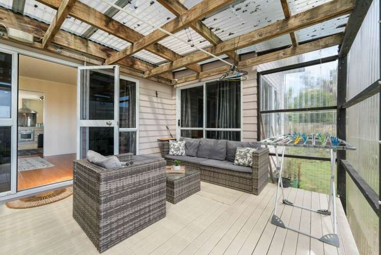 2/66 Buscomb Avenue Henderson_10