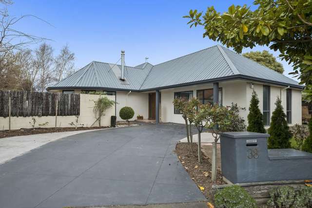 38 Woodglen Drive Woodend_1