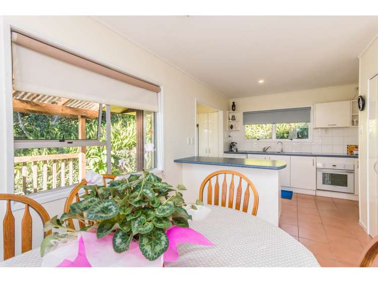 223a Titirangi Road Titirangi_6