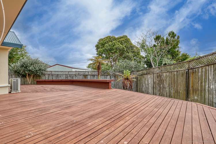 230 Te Atatu Road Te Atatu South_1