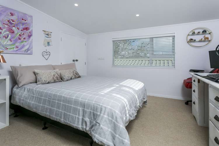 3/8 Opua Street Belmont_9