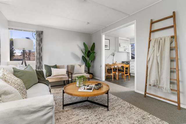 YOUR OWN PEACEFUL RETREAT!