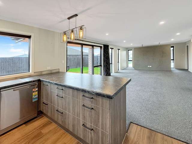 39 Ebenezer Dr Lincoln_2