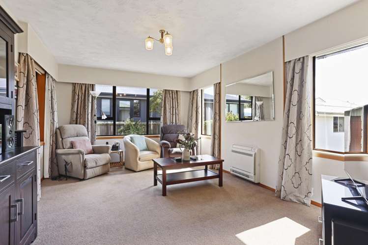 77 MacKenzie Avenue_5