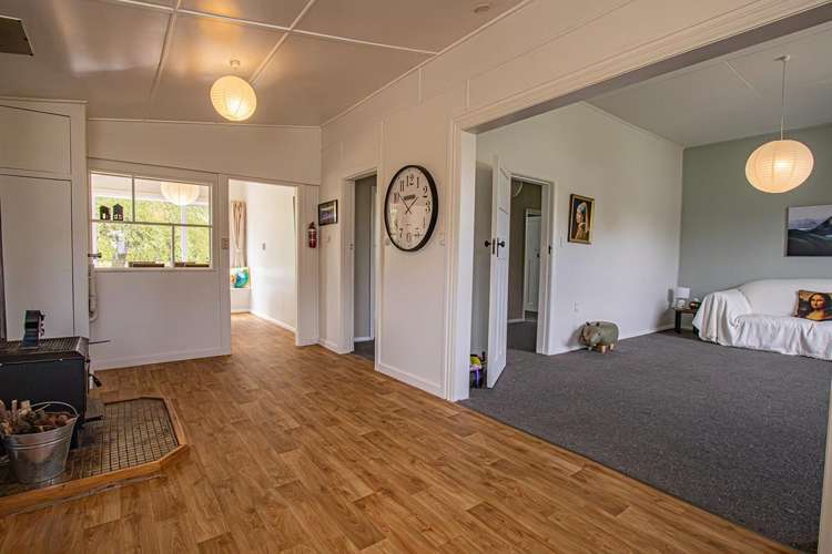 2074 Fairlie Tekapo Road Burkes Pass_19