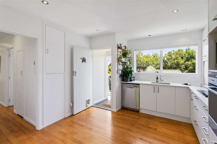 11a Sandspit Road Cockle Bay_5