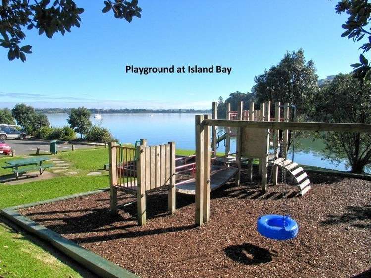 10 Pluto Place Beach Haven_20