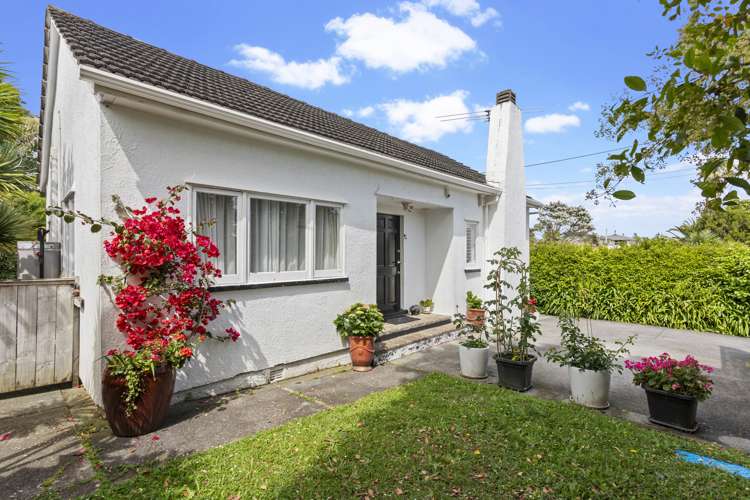 47 Evans Road Glen Eden_1