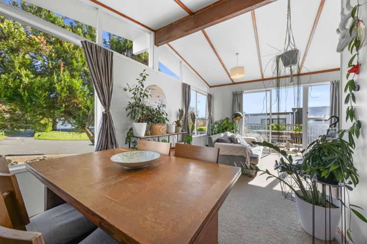 10 Hewlett Road Massey_8