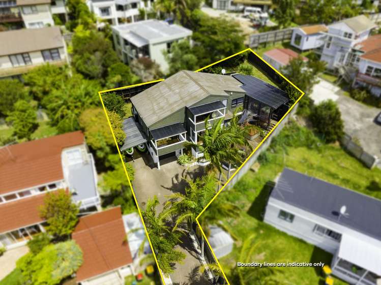 2/22 Manuwai Road_1