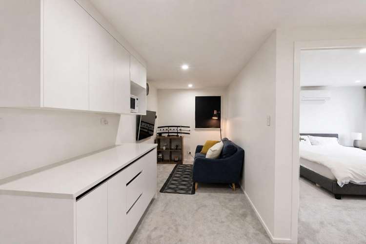 18D Pinewood Street Avondale_9