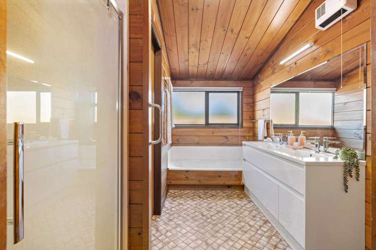 23 Cliff Street Raglan_15