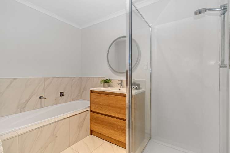 2/52 Carrington Avenue Hillcrest_11