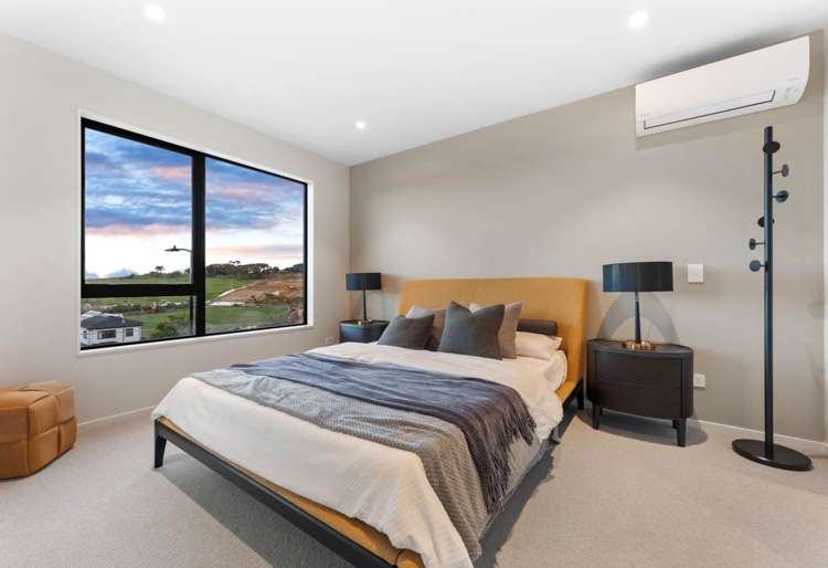 54 Matangi View Drive Orewa_13