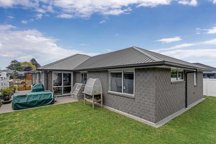 15 Kakariki Drive Coastlands_13