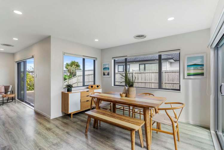 11 Flavell Drive Orewa_6