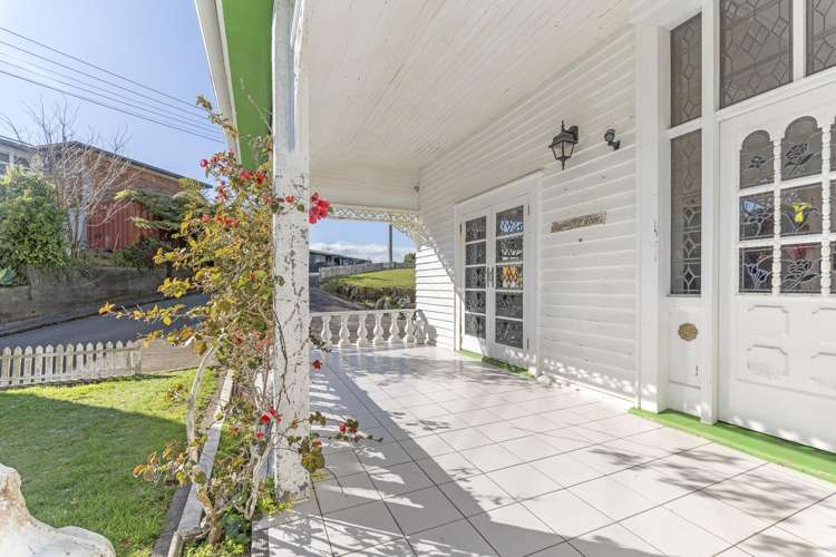 265f Tukapa Street Hurdon_19