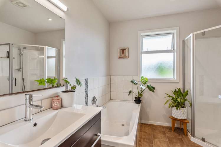 6 Telford Way Raumati Beach_25