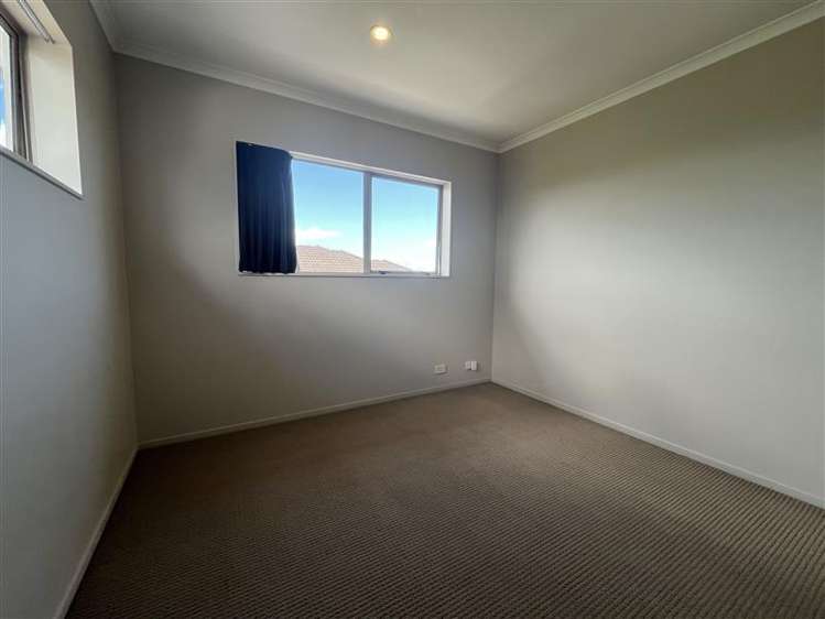 27 Amaretto Ave Flat Bush_4