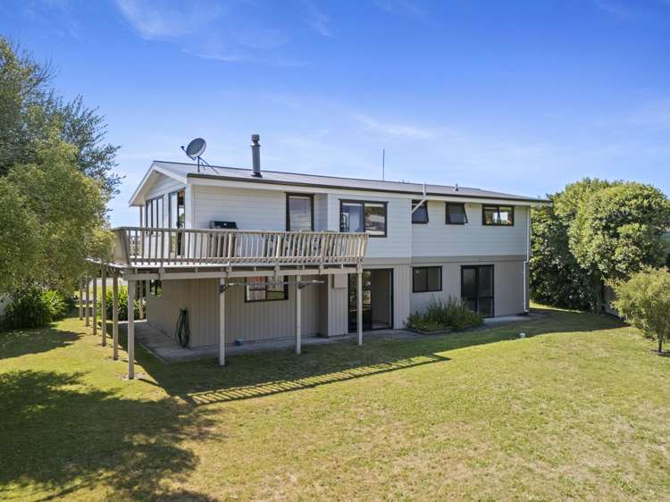 29 Harper Road Waimarama_11