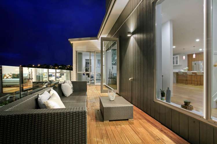 42 Remuremu Street Long Bay_2