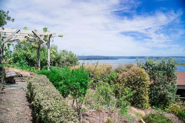 11 and 11A Kuaka Lane Ohiwa_32