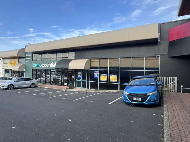 16/18 Link Drive Wairau Valley_2