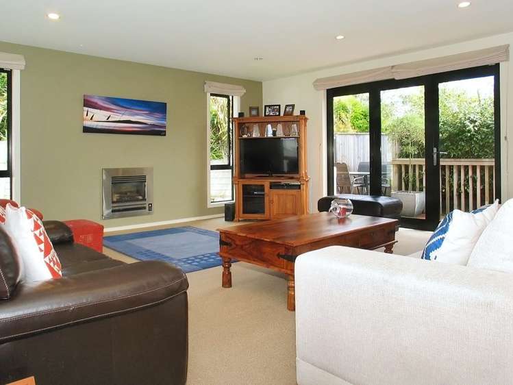 5 Tararua Close Aotea_11