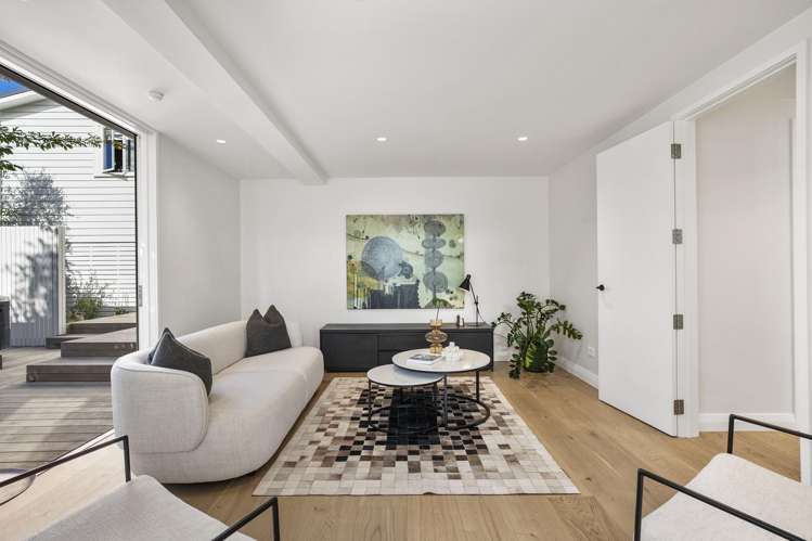 95 Warnock Street Westmere_14