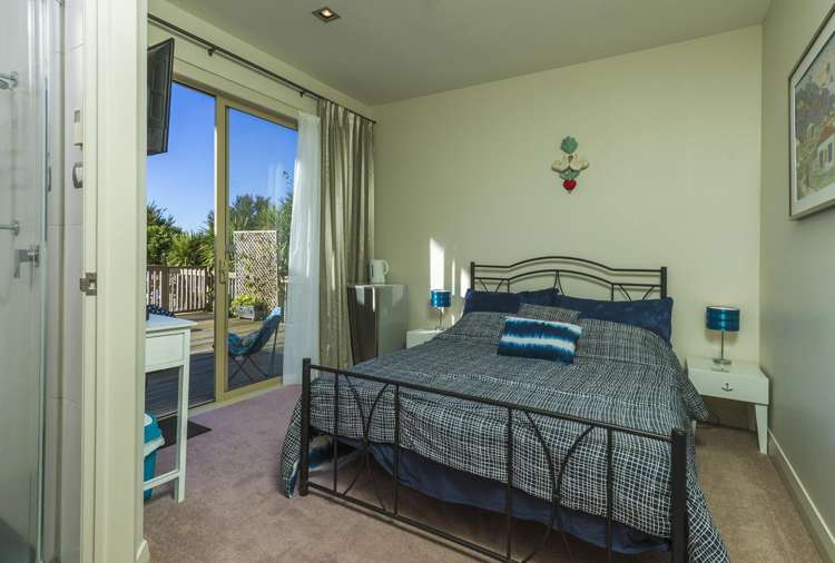 121 Wade River Road Stanmore Bay_18