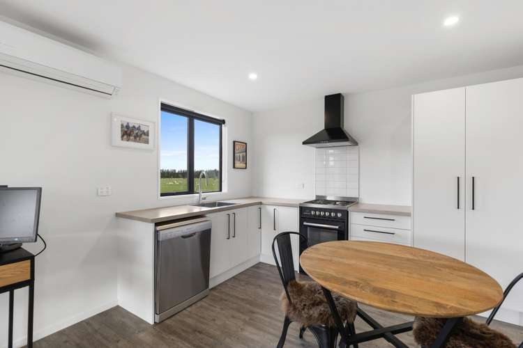 1136 Poyntzs Road West Eyreton_17