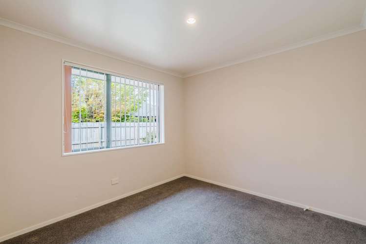 9 Kirk Close Rototuna_11