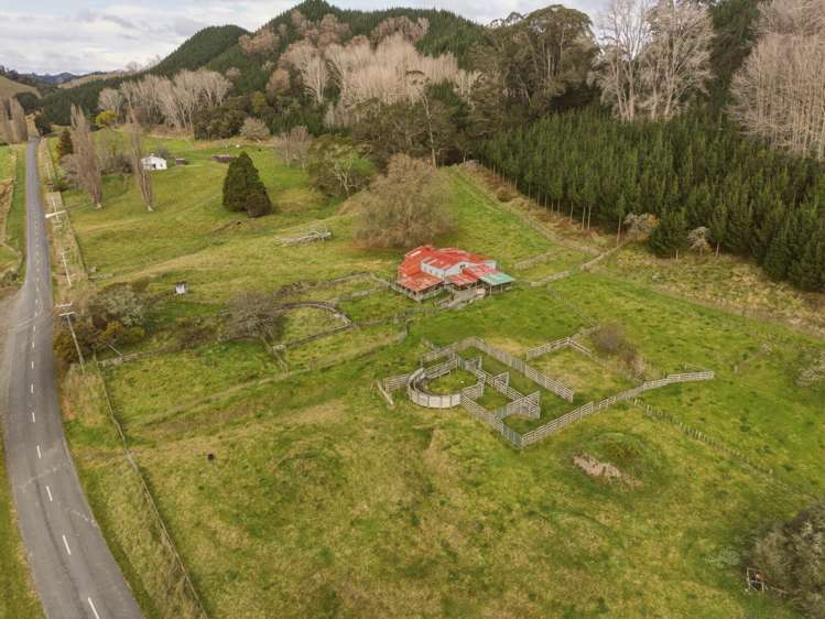 921 Ongo Road Hunterville_32