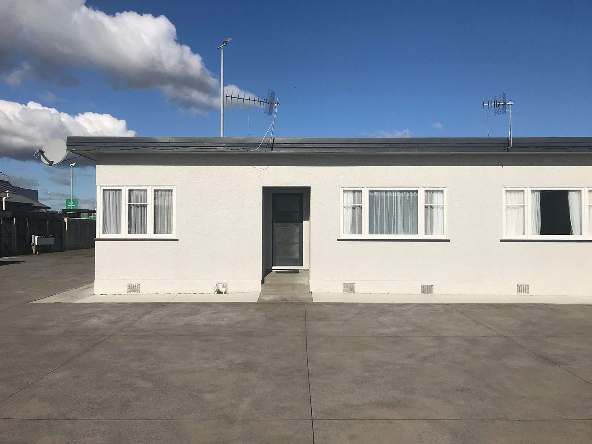 1/229 Featherston Street Palmerston North_0