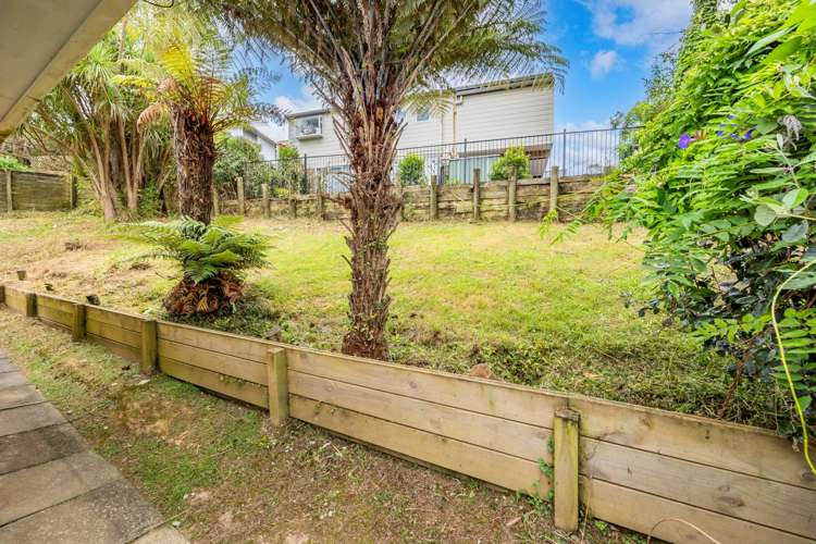 59B Ayton Drive Totara Vale_11