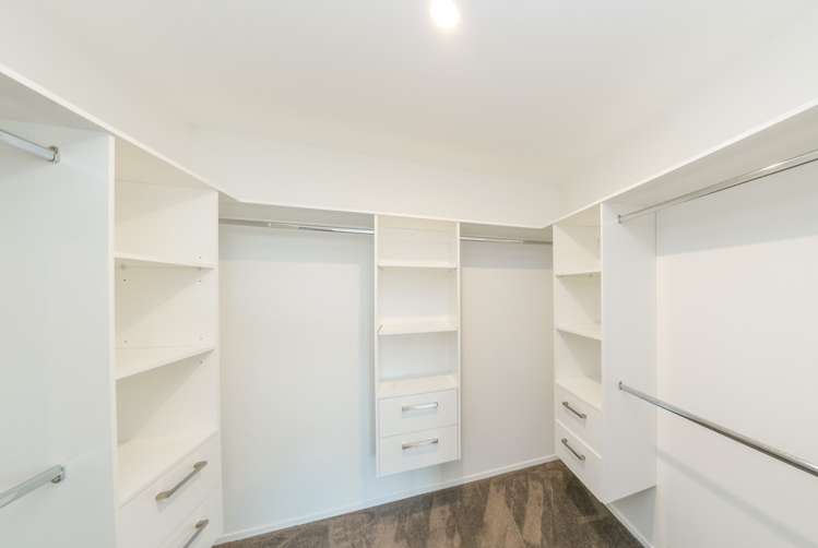 2 Azzurro Way Flat Bush_18