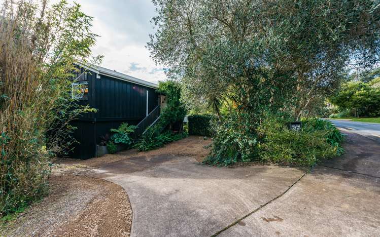 37 Alison Road Surfdale_11