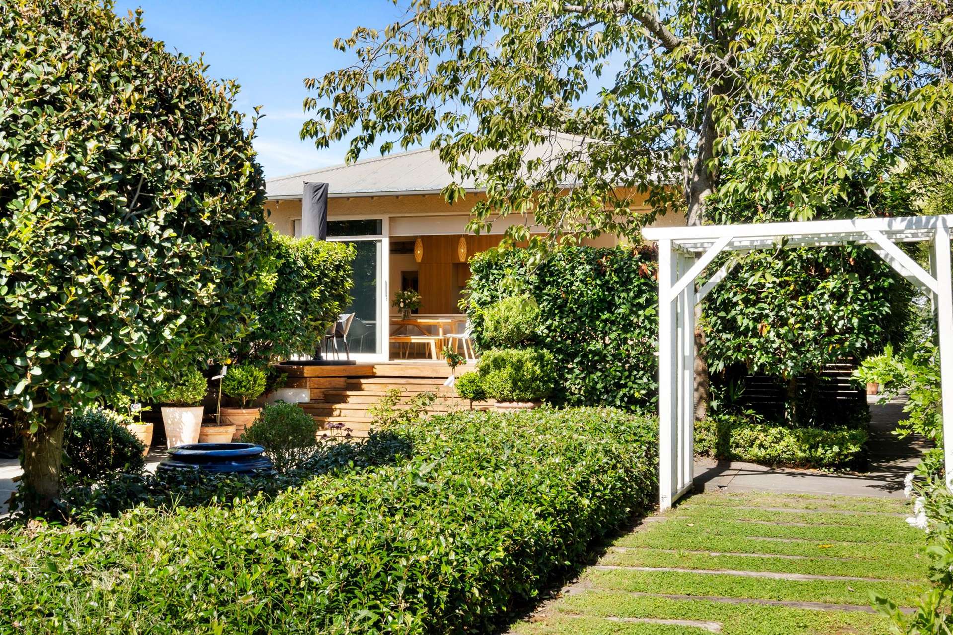 13 Nelson Crescent Napier South_0